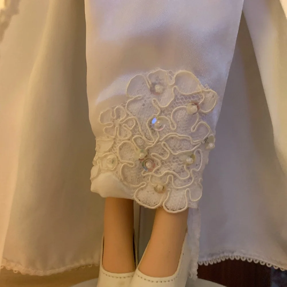 Collectible Porcelain Wedding Doll - Picture 5 of 14